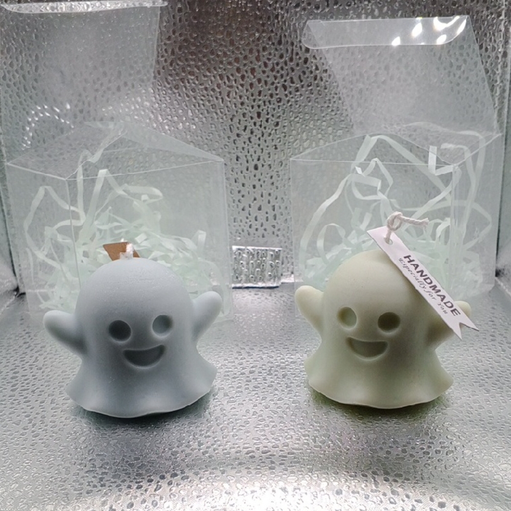 🎃🍁BaRich Candle For Life 💕 Handmade Ghost Candles - Gray and Cream